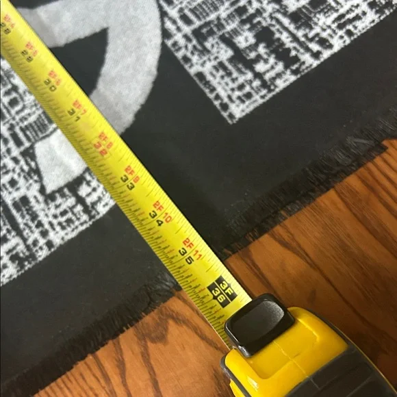 Chanel VIP White and Black Scarf/Throw/Wrap-Camellia, ribbon, tissue paper & box - Picture 9 of 9